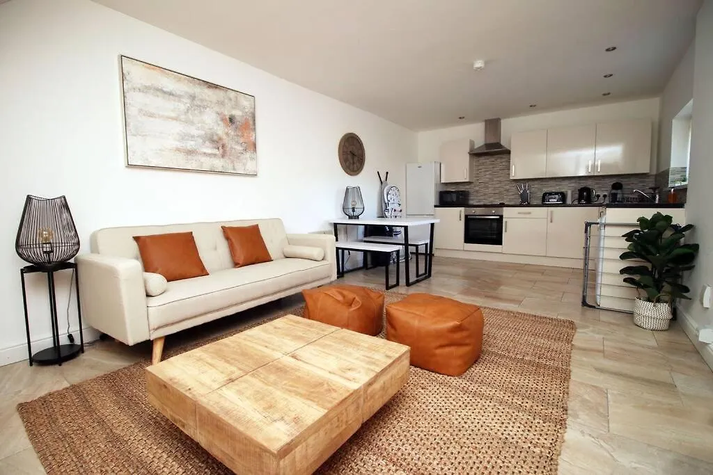 Cardiff 2 Bedroom Entire Apartment Near Principality Stadium 0*,